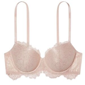 NWT Victoria’s Secret Dream Angels Twinkle Strap Lace Classic Demi Bra. Size 32C